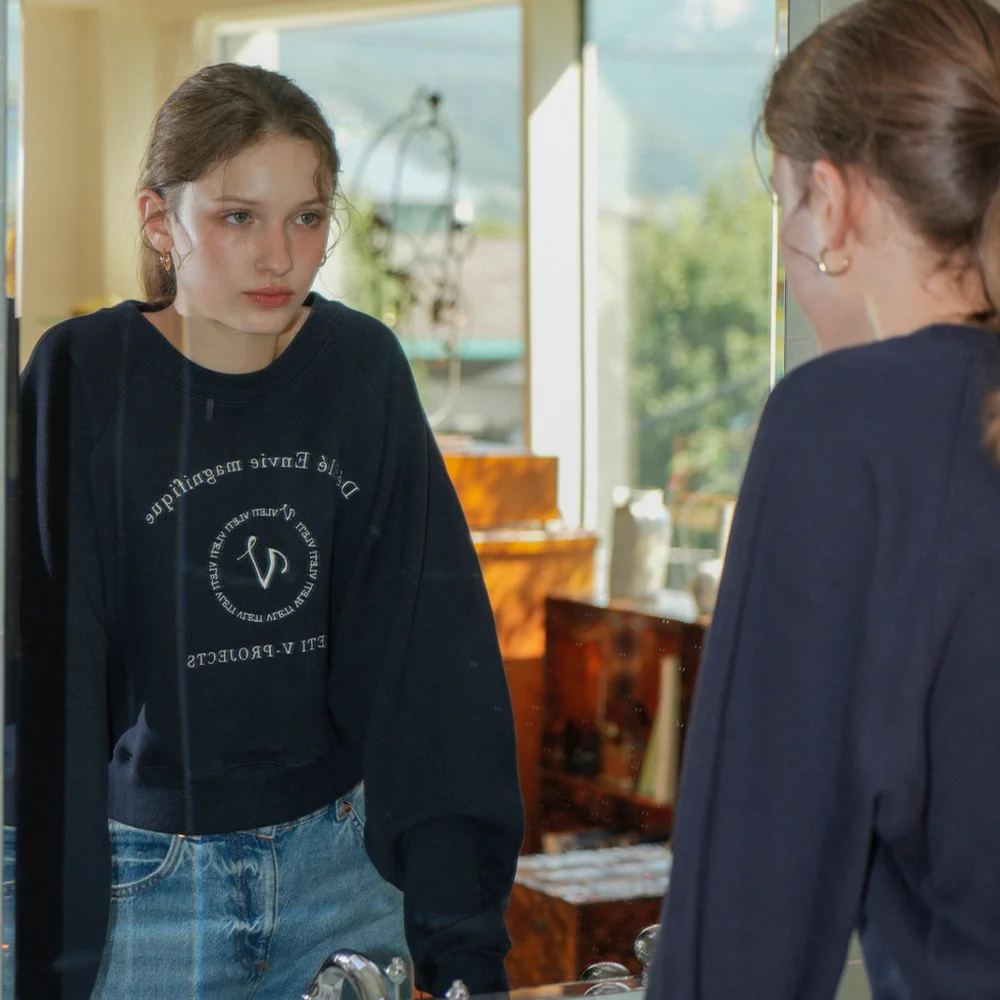 Main Logo Needlework Raglan Sweatshirt (Navy)