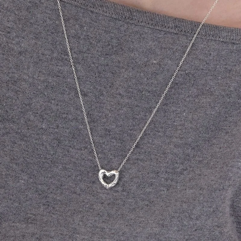 Melting heart necklace