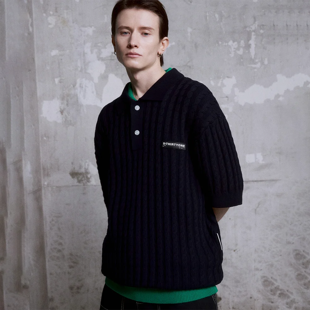 Hard Twist Cable Sweater (Dark Navy)