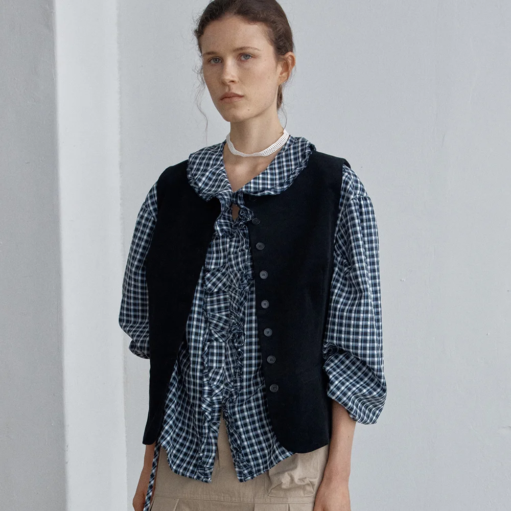 becky vest - black