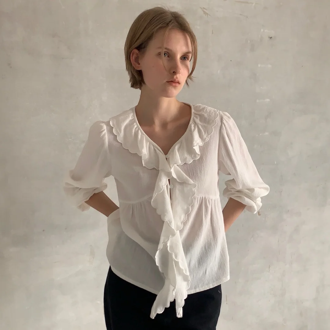 Wave Ruffle Frill Blouse (Ivory)