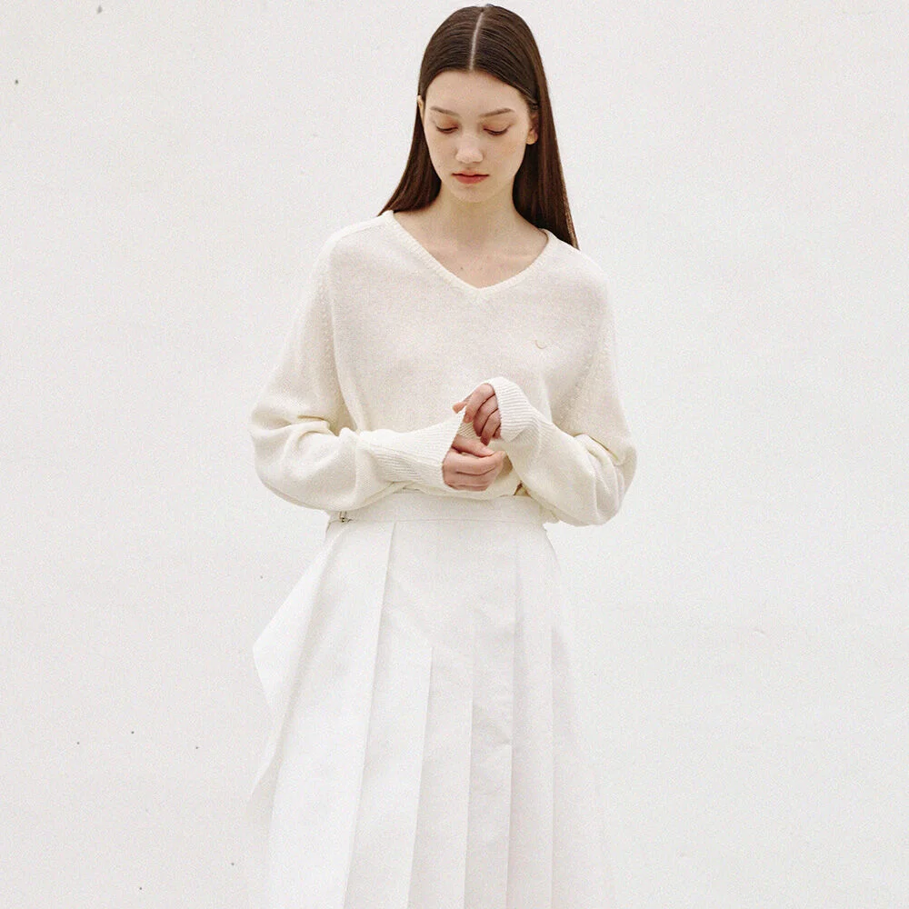 Sophie V-neck Knit (White)
