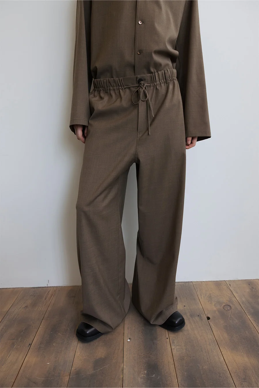 ELASTICIZED WIDE PANTS