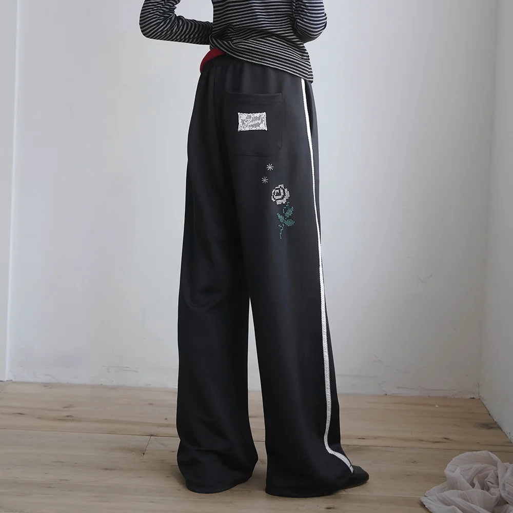 玫瑰 刺繡 蕾絲 運動褲_黑色