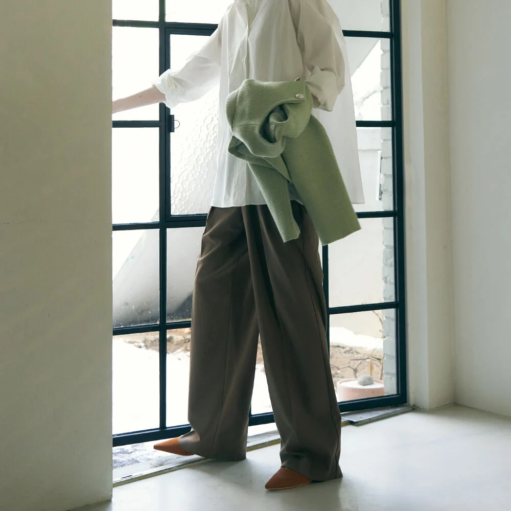 Code two pintuck wide slacks - beige