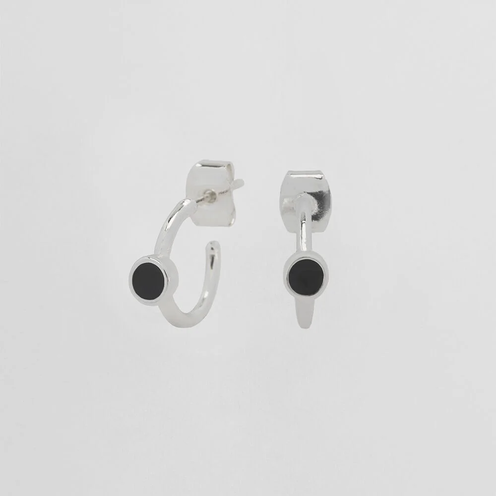 DOT BEND EAR