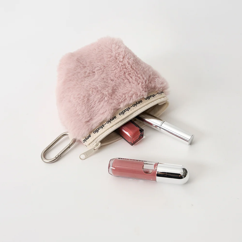 MINI FUR LOGO T POUCH_迷你 毛絨 標誌 T恤 化妝袋_APO3211 (Baby pink)