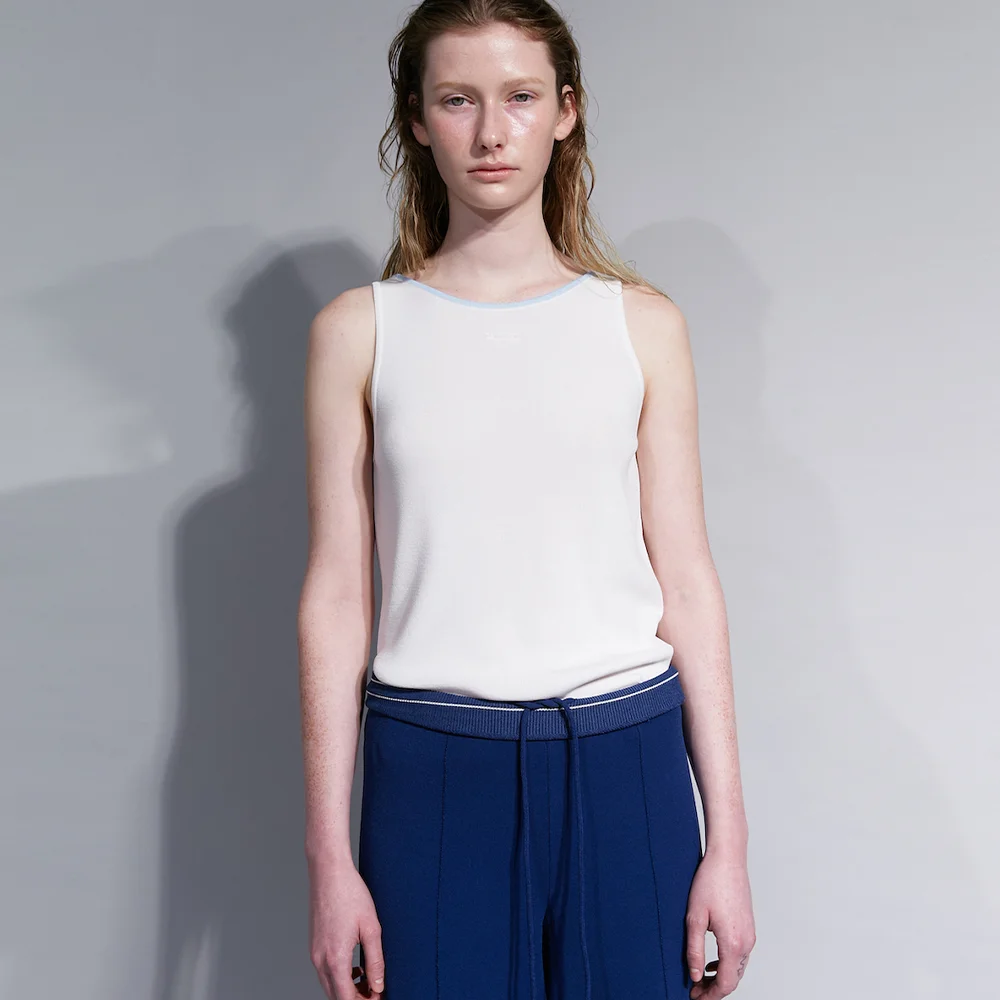 Frill Sleeveless (White)
