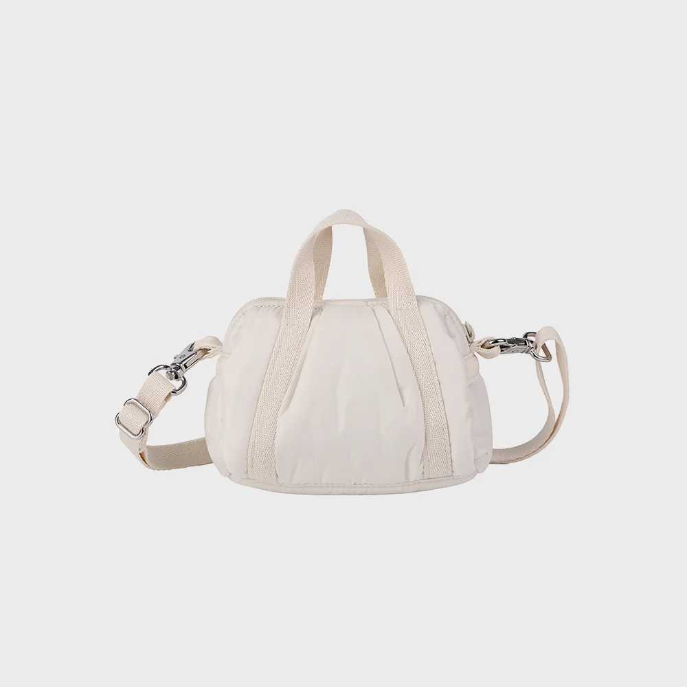 白色 棉花糖色 微 Duffle 斜揹袋