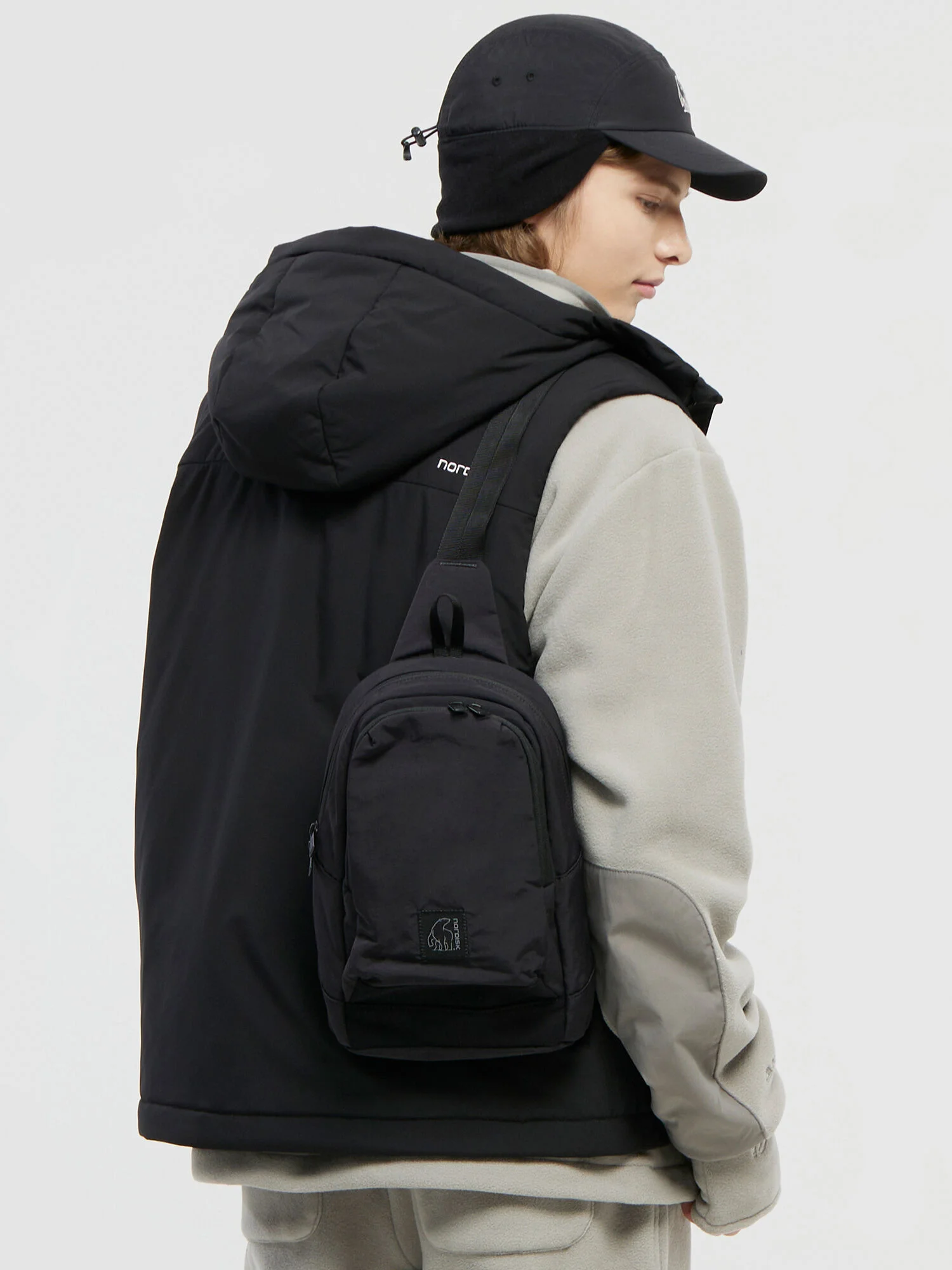 鋪棉 露跟鞋_Black_OUF25B53Z1