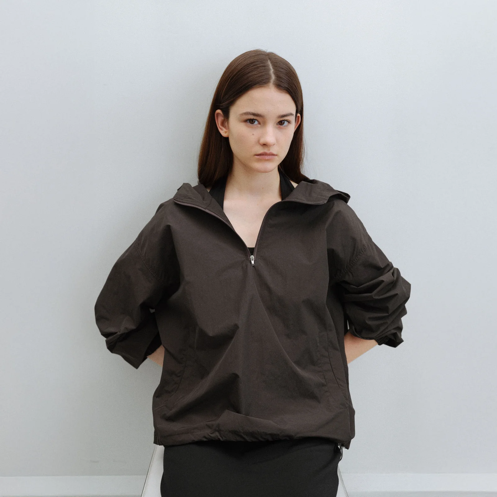 Light Hoodie Anorak(Dark Brown)