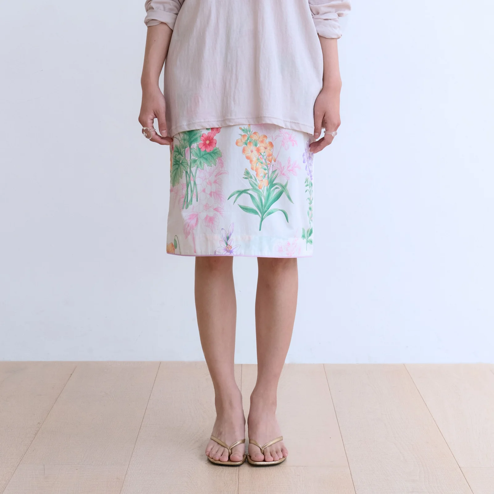 FLORAL TRIM MIDI SKIRT (LILAC)