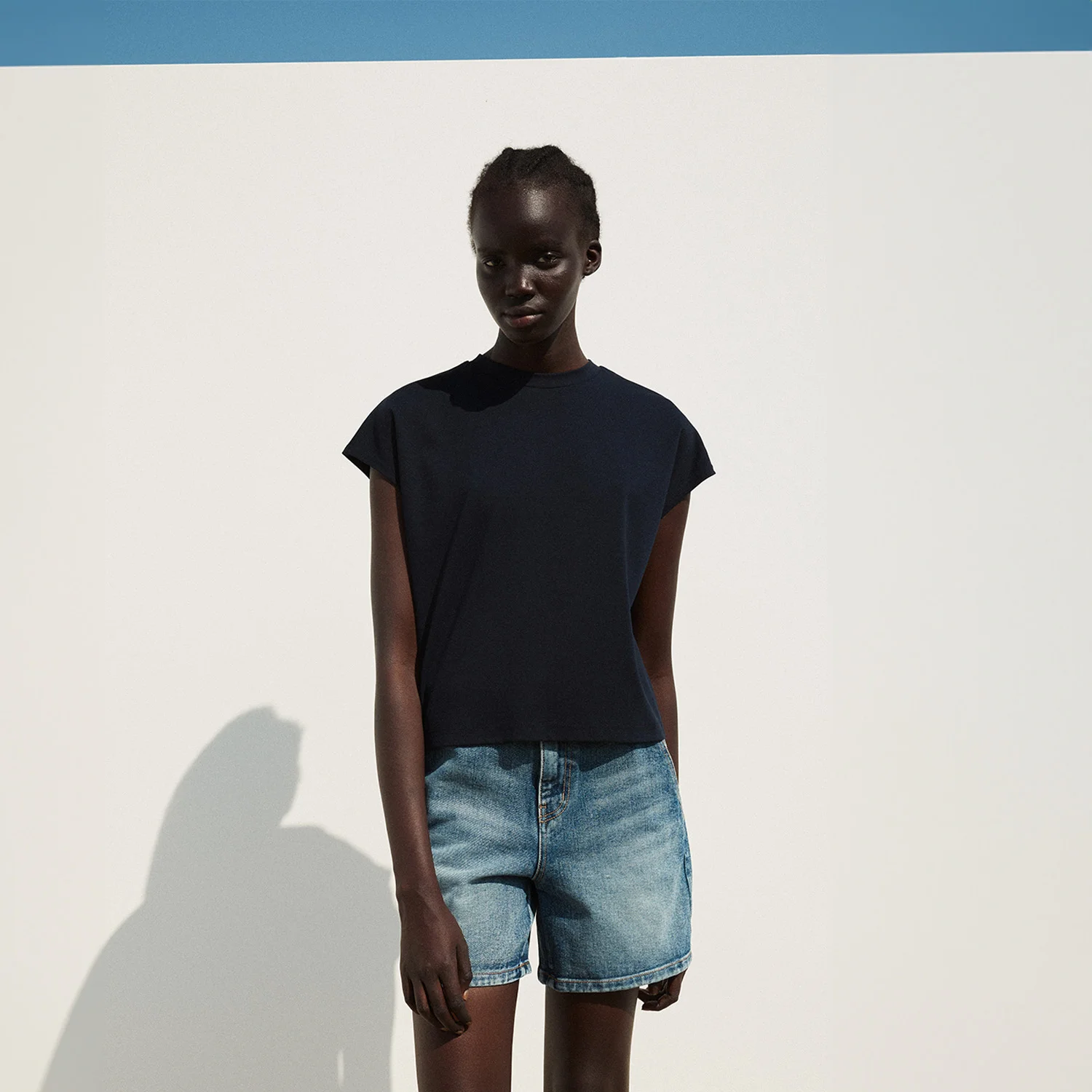 LOGO SHORT SLEEVE TOP MIDNIGHT NAVY