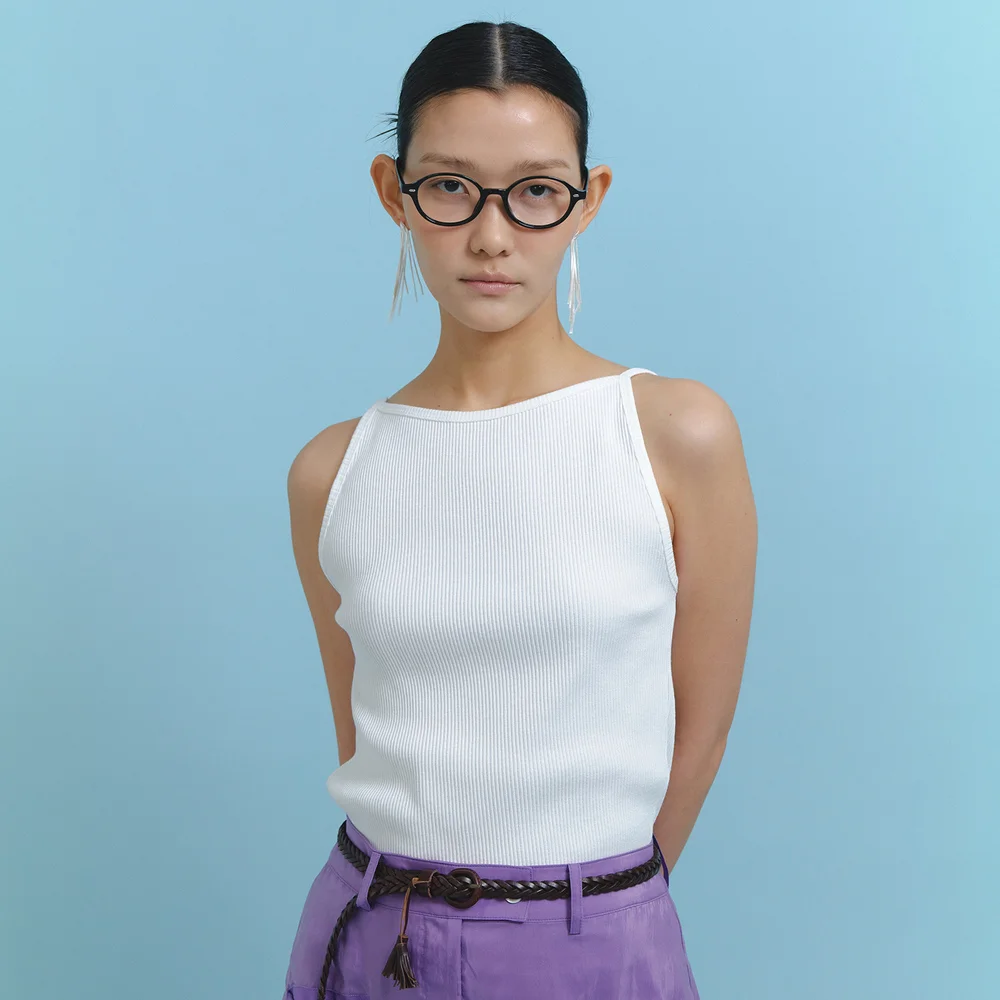 Basic sleeveless White