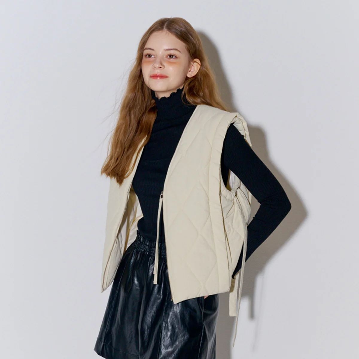 Ribbon Strap Detail Quilted Vest Ivory