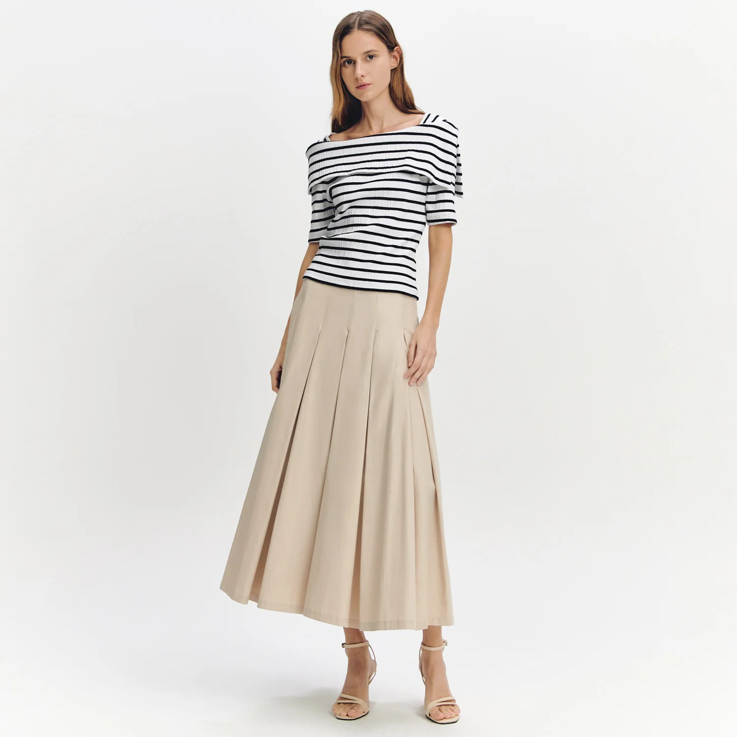 Inverted Pleats Skirt BEIGE