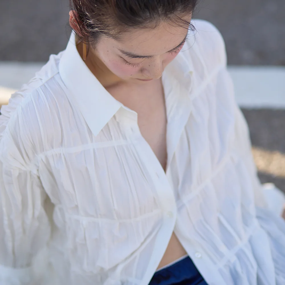 Wrinkled Shirring Shirts Ivory
