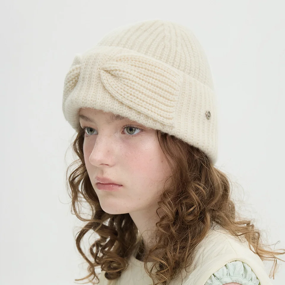 Rosette Beanie - Ivory