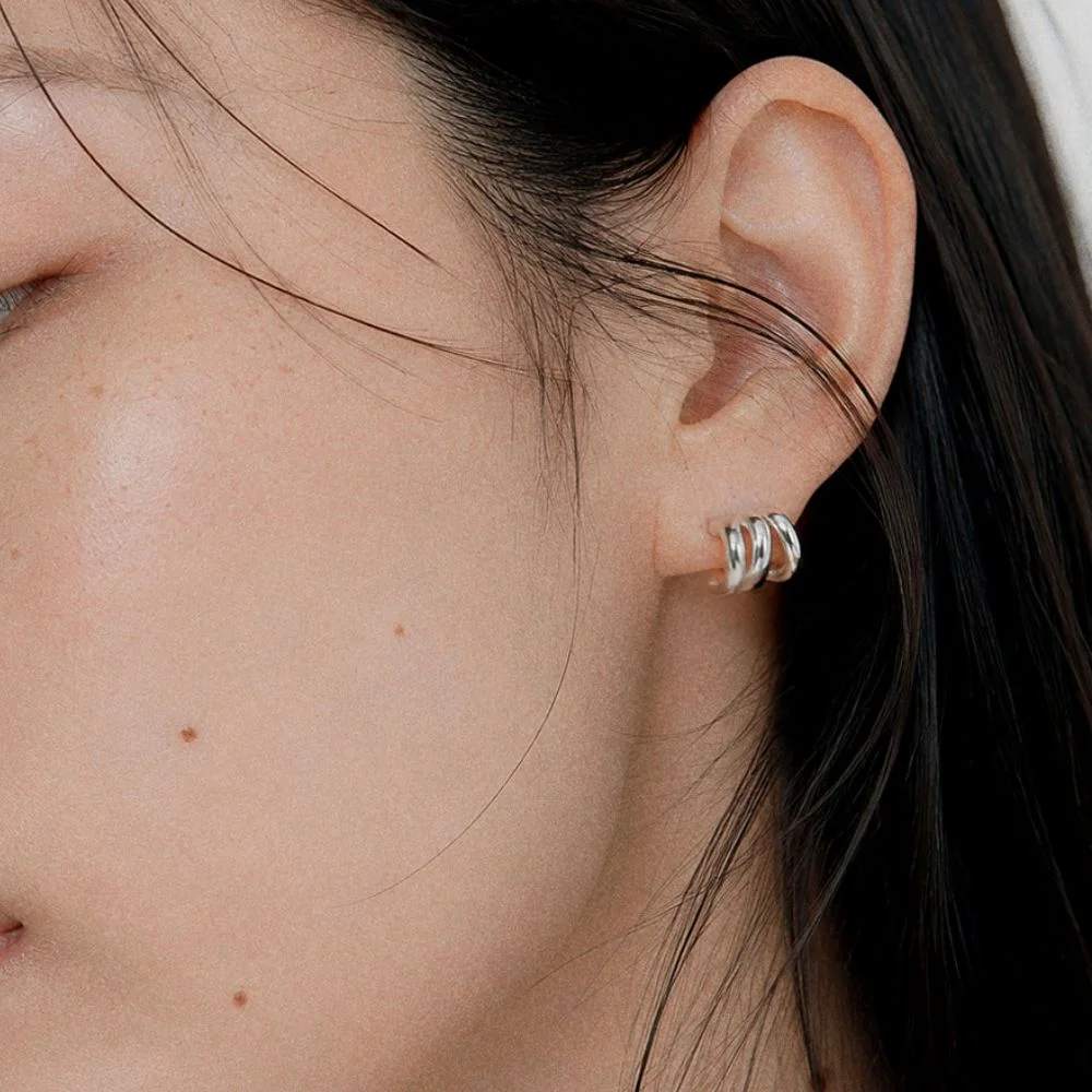 Curve knot earring / 曲線 筆記 耳環
