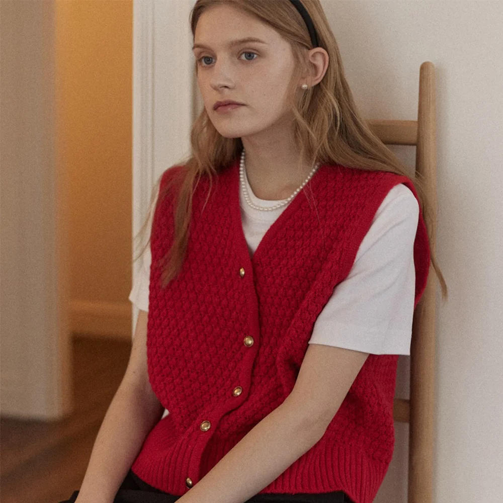 Tweed Goldish Knit Vest - Red