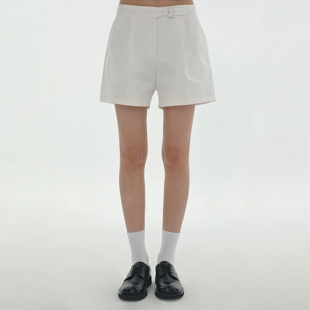 Buckle Pocket Shorts (White)