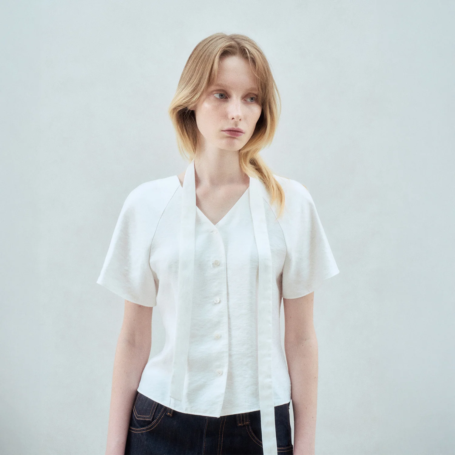TIE NECK CAP SLEEVE BLOUSE