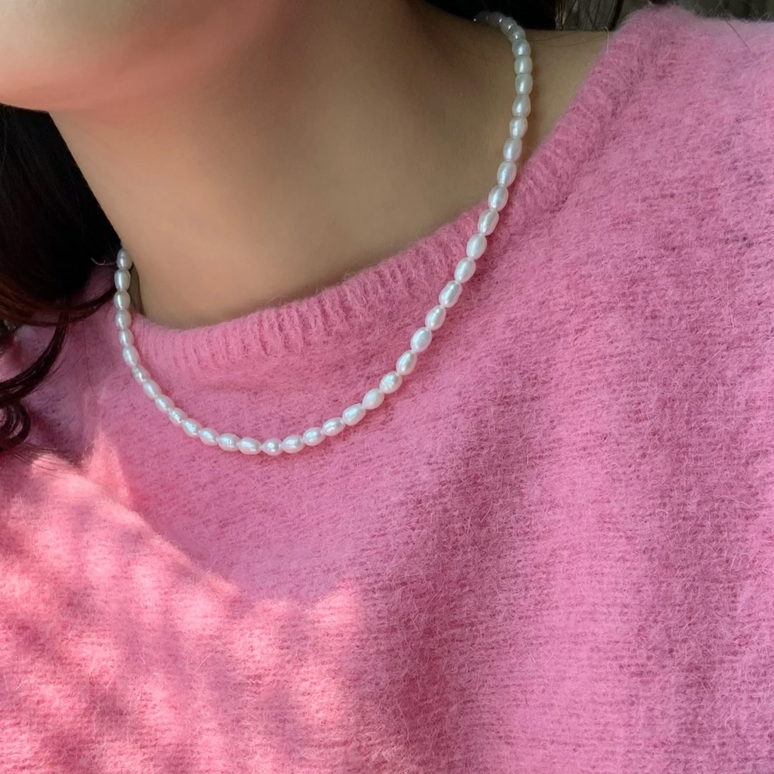 Classic pearl necklace