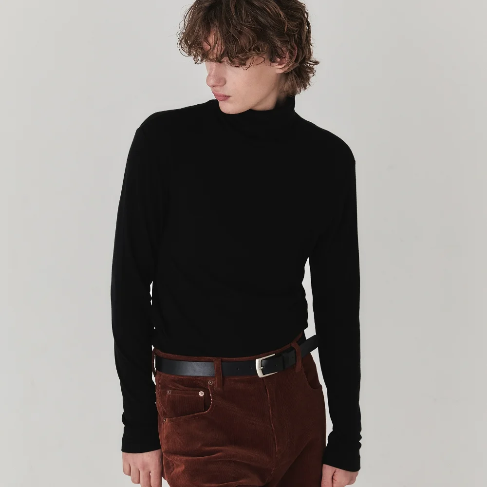 Sleek Wool Blend Turtle Neck_Black