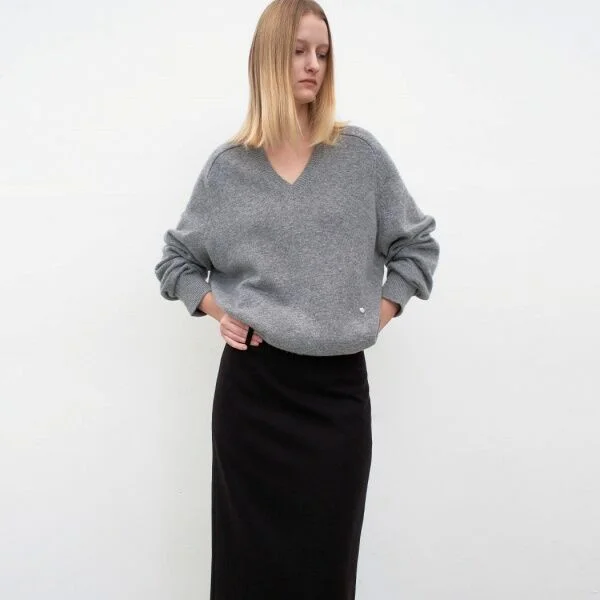 ESSENTIAL V-NECK OVERFIT KNIT(T-7151)