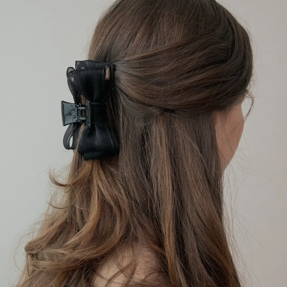 Black mini ribbon hair claw