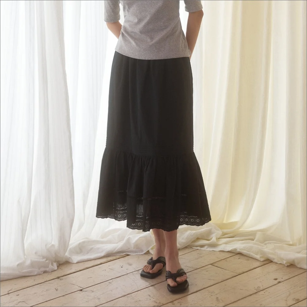 CAKE LACE SKIRT_BLACK