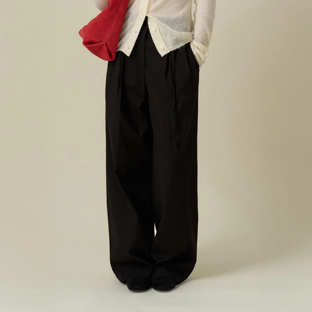 BIAN WIDE TUCK PANTS_BLACK