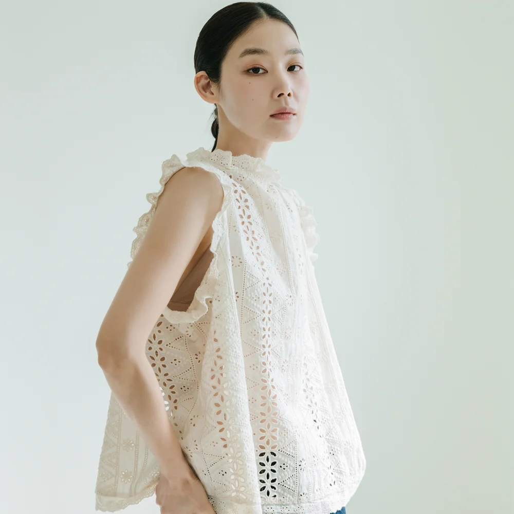 Eyelet Lace Cream Blouse