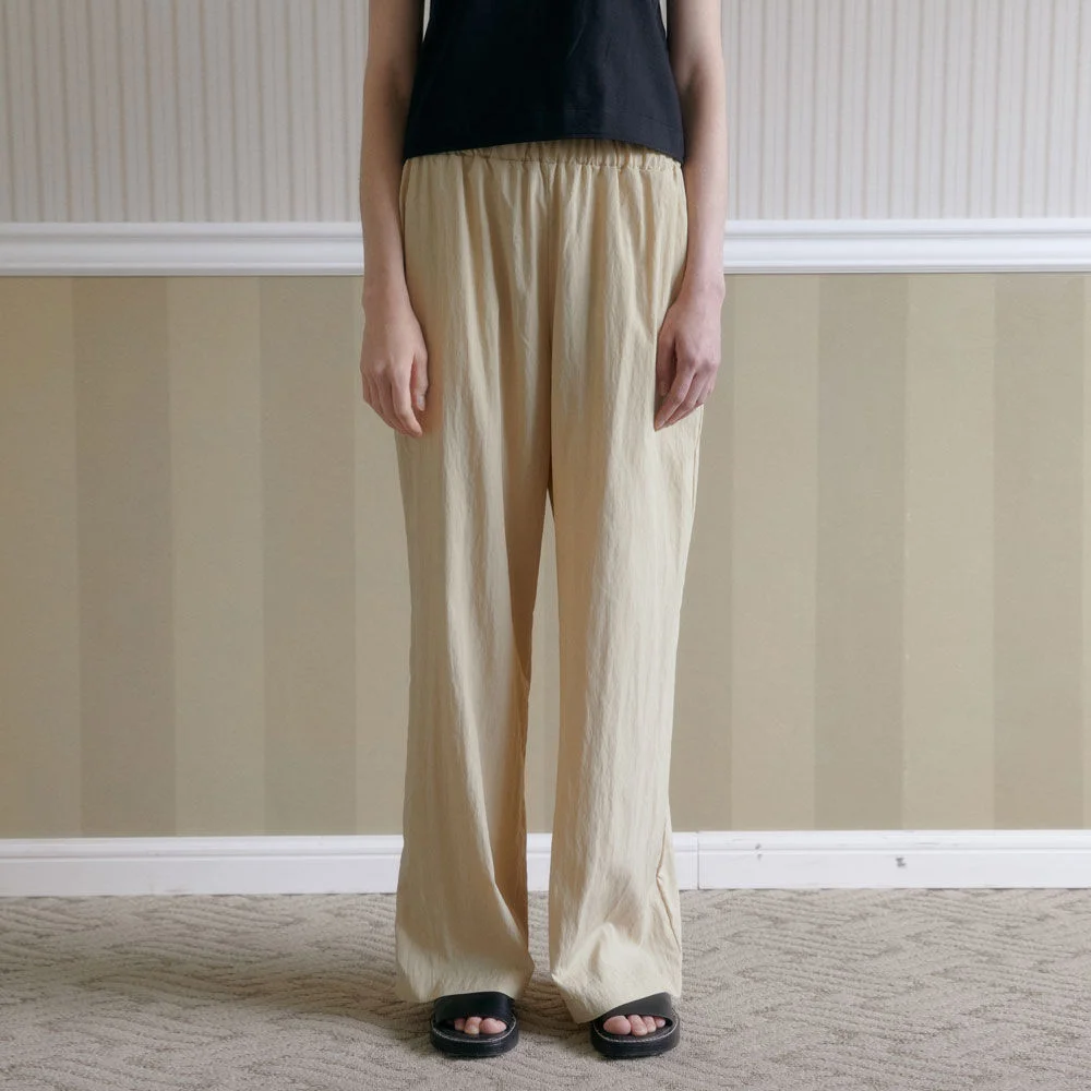 Nylon Banding Pants (Beige)