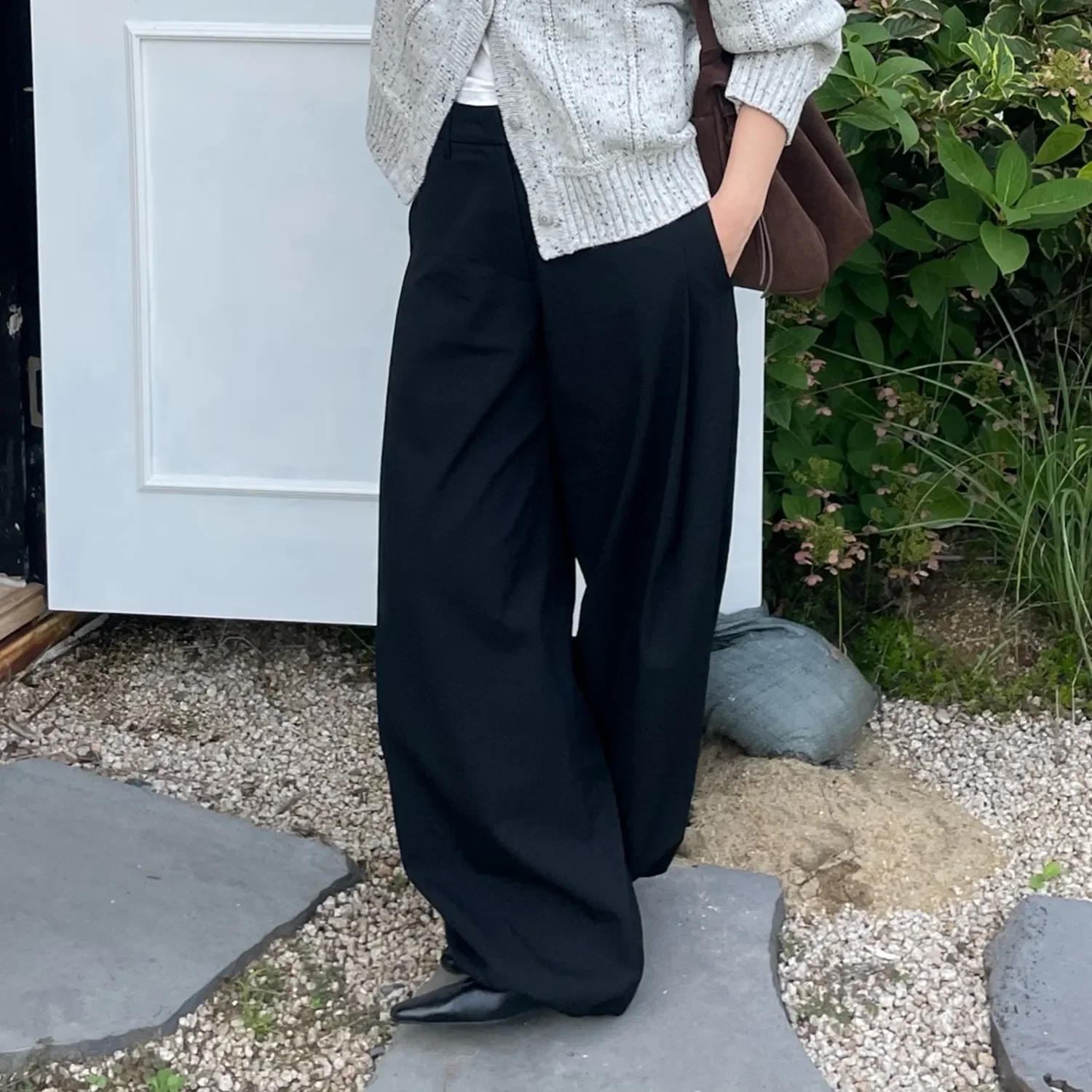 KENDO Low Wide Slacks Black