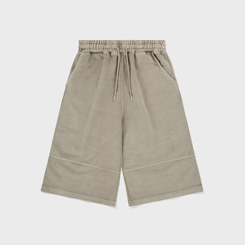 Pigment Bermuda shorts Beige