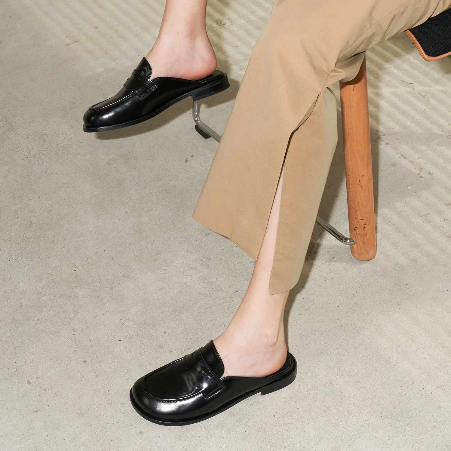 Chiara Backless Loafers Leather Black