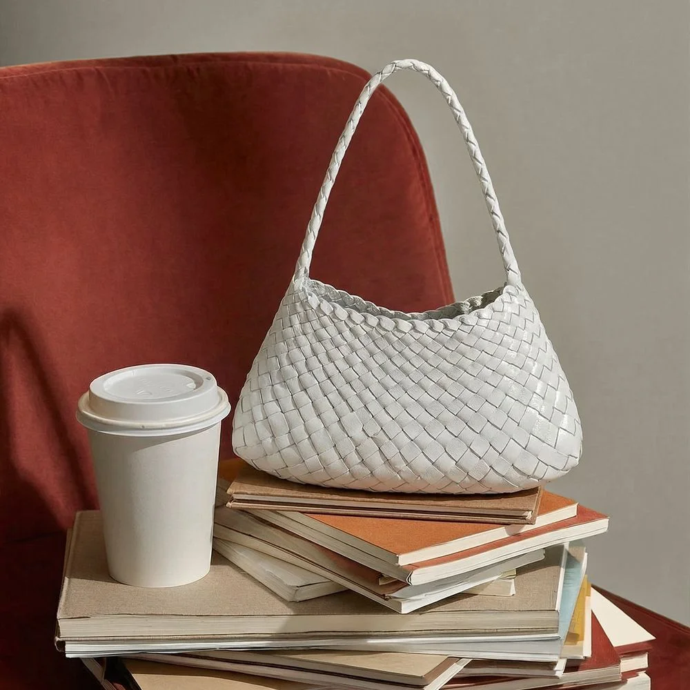 Rosanna 8943 White Dragon Bag