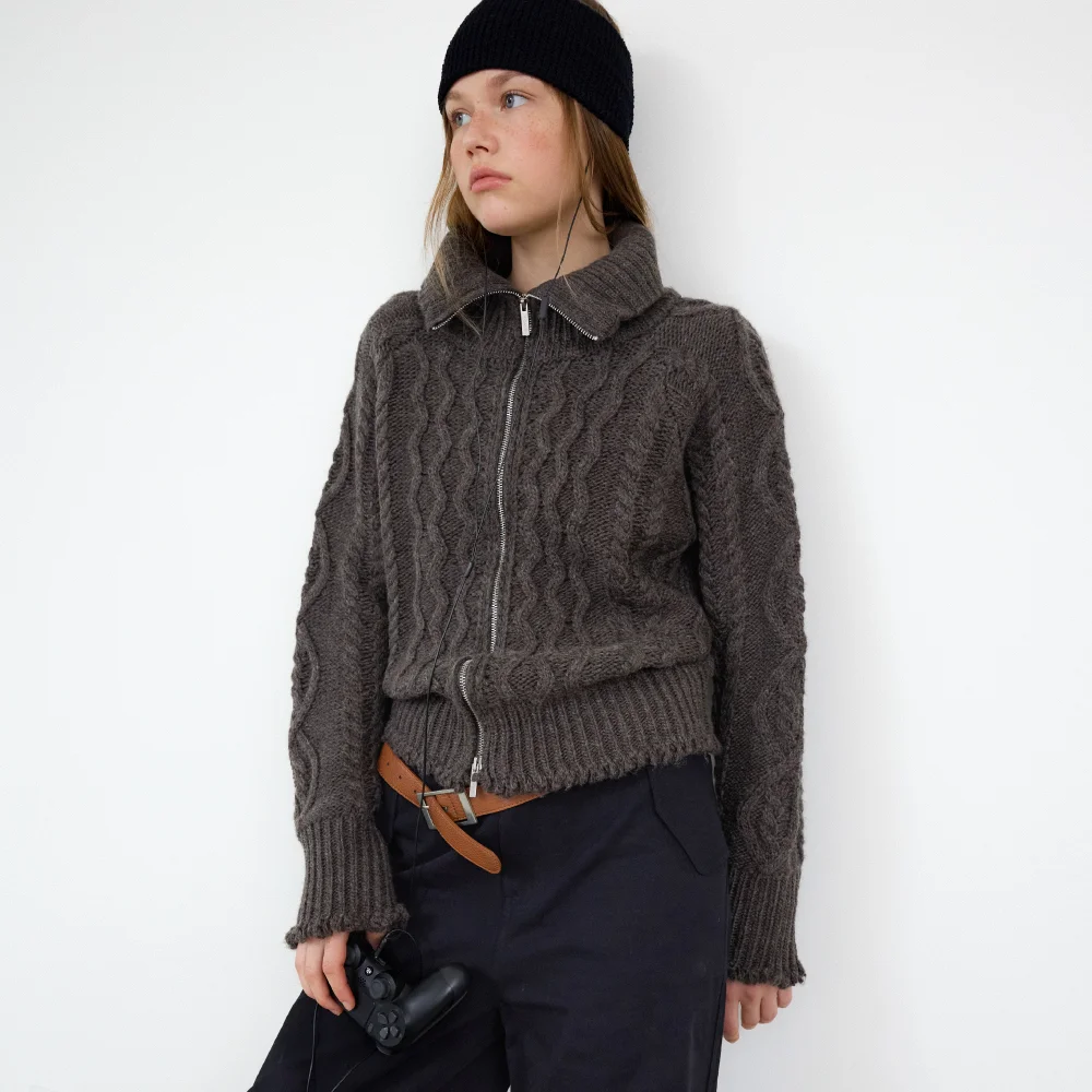 Oversized Collar Cable Wool Knit Zip-Up (Charcoal)
