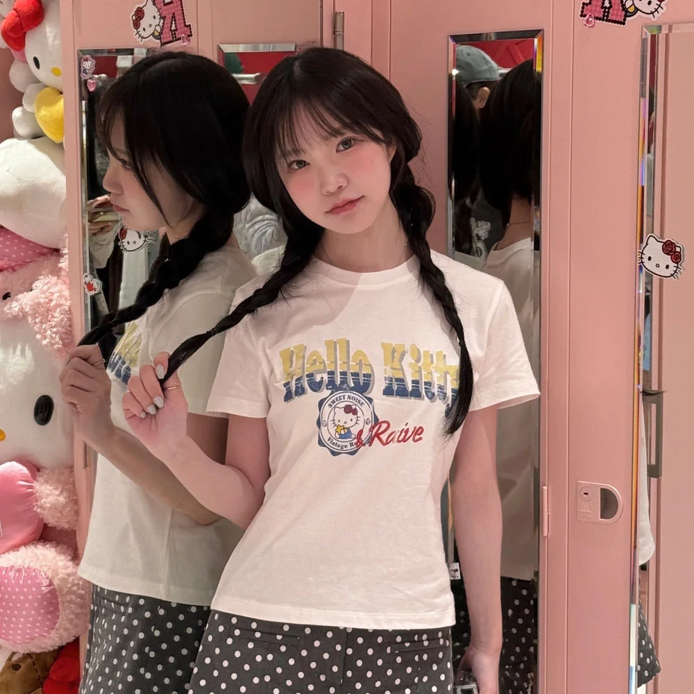 RAIVE X HELLO KITTY Stamp Graphic T-shirts VW6ME004_2color