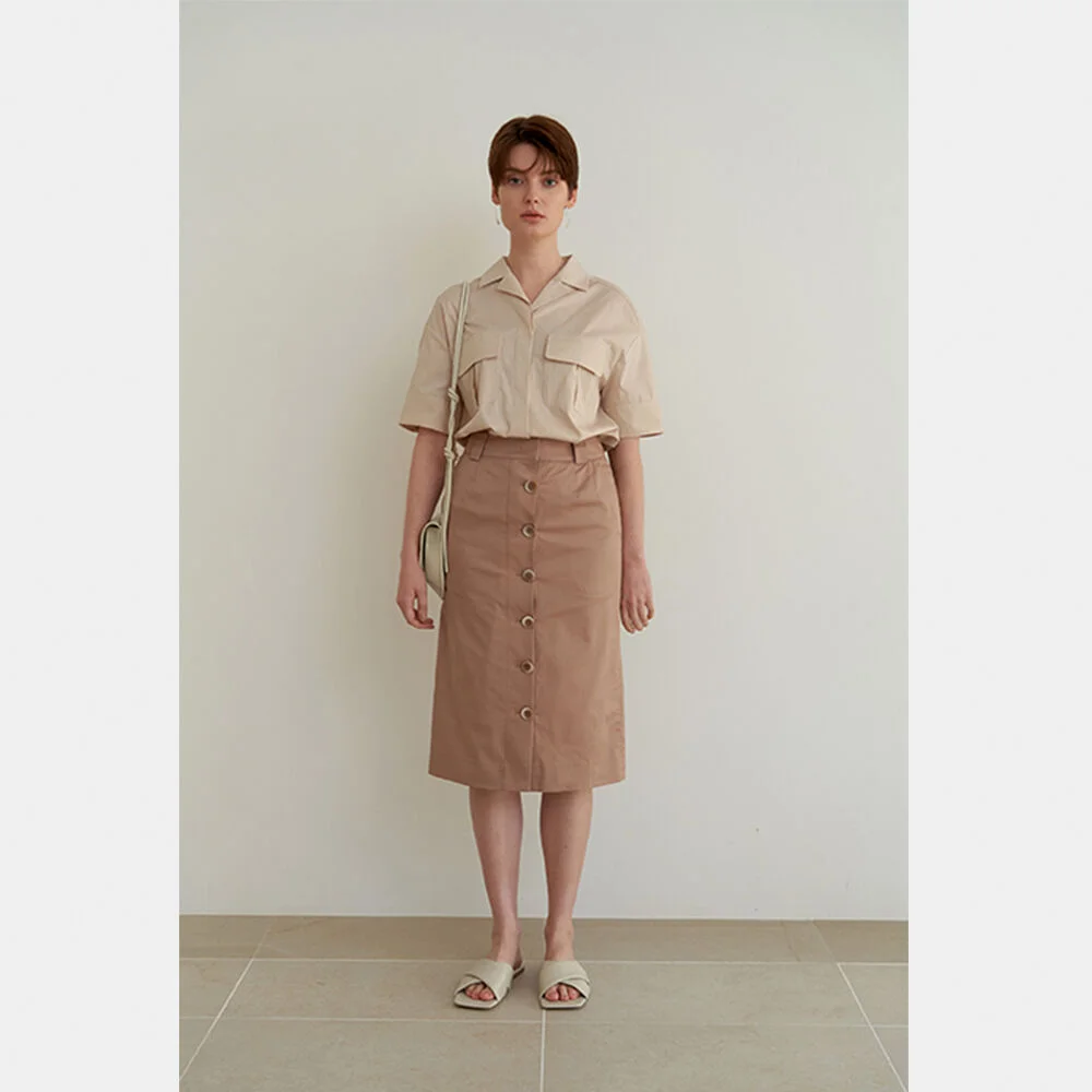 standard-fit center point classic skirt_Beige