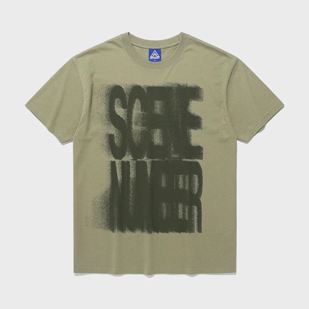 SCENE NUMBER TEE_KHAKI(IK2EMMT509A)