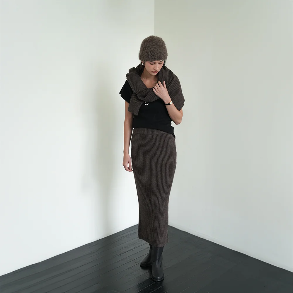 Riwoo knit skirt (Dark Brown)