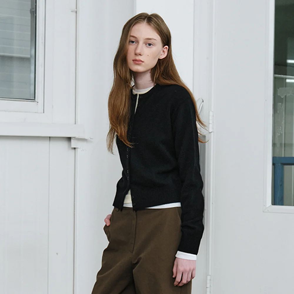 fine wool cardigan - black