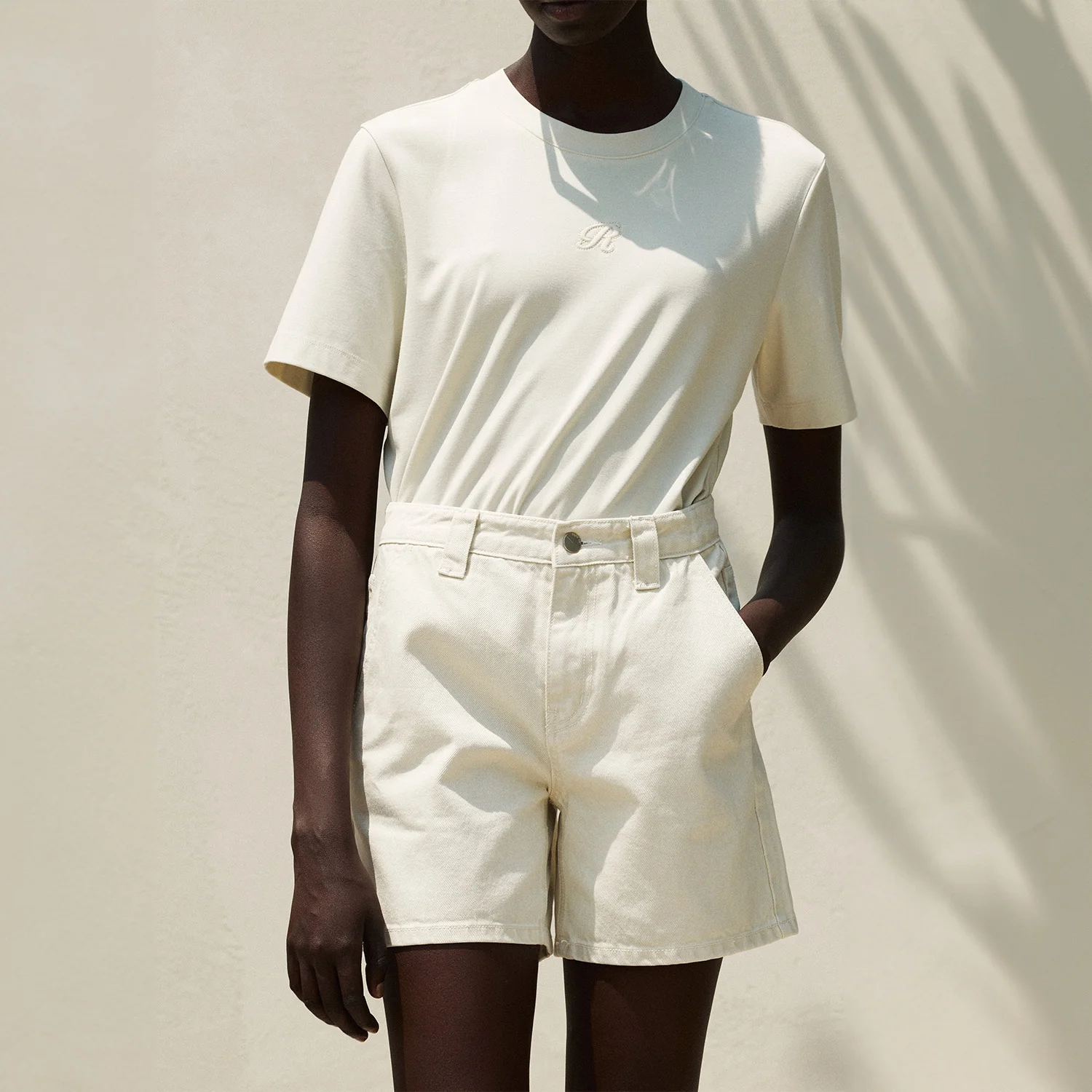 DENIM SHORTS