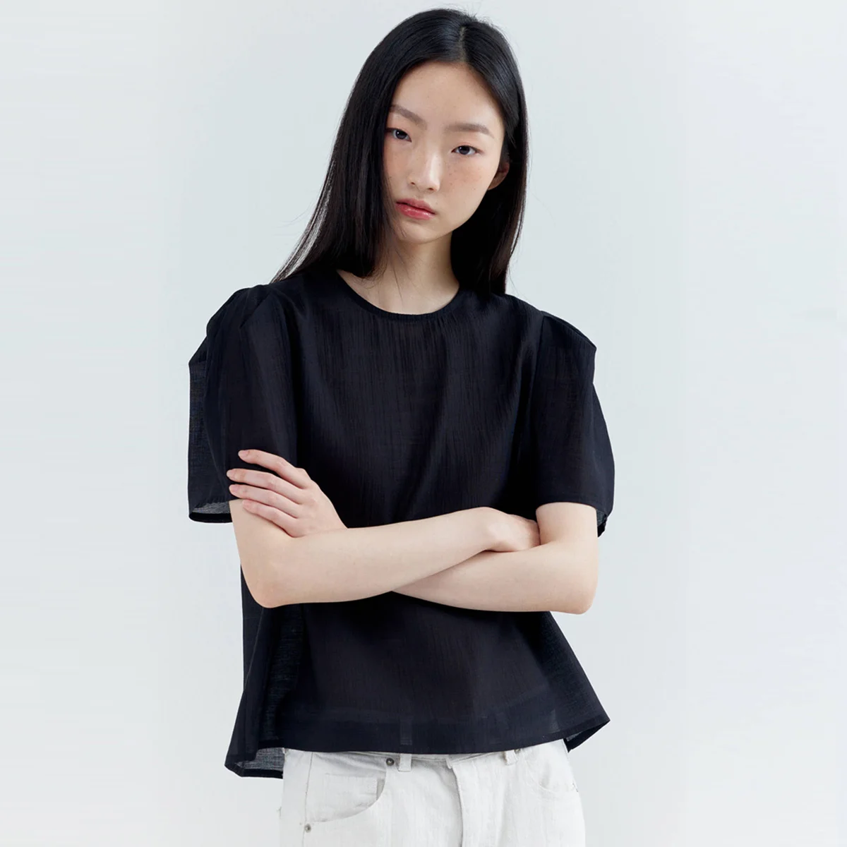 Puff Sleeve Basic Short-sleeved Blouse_Black