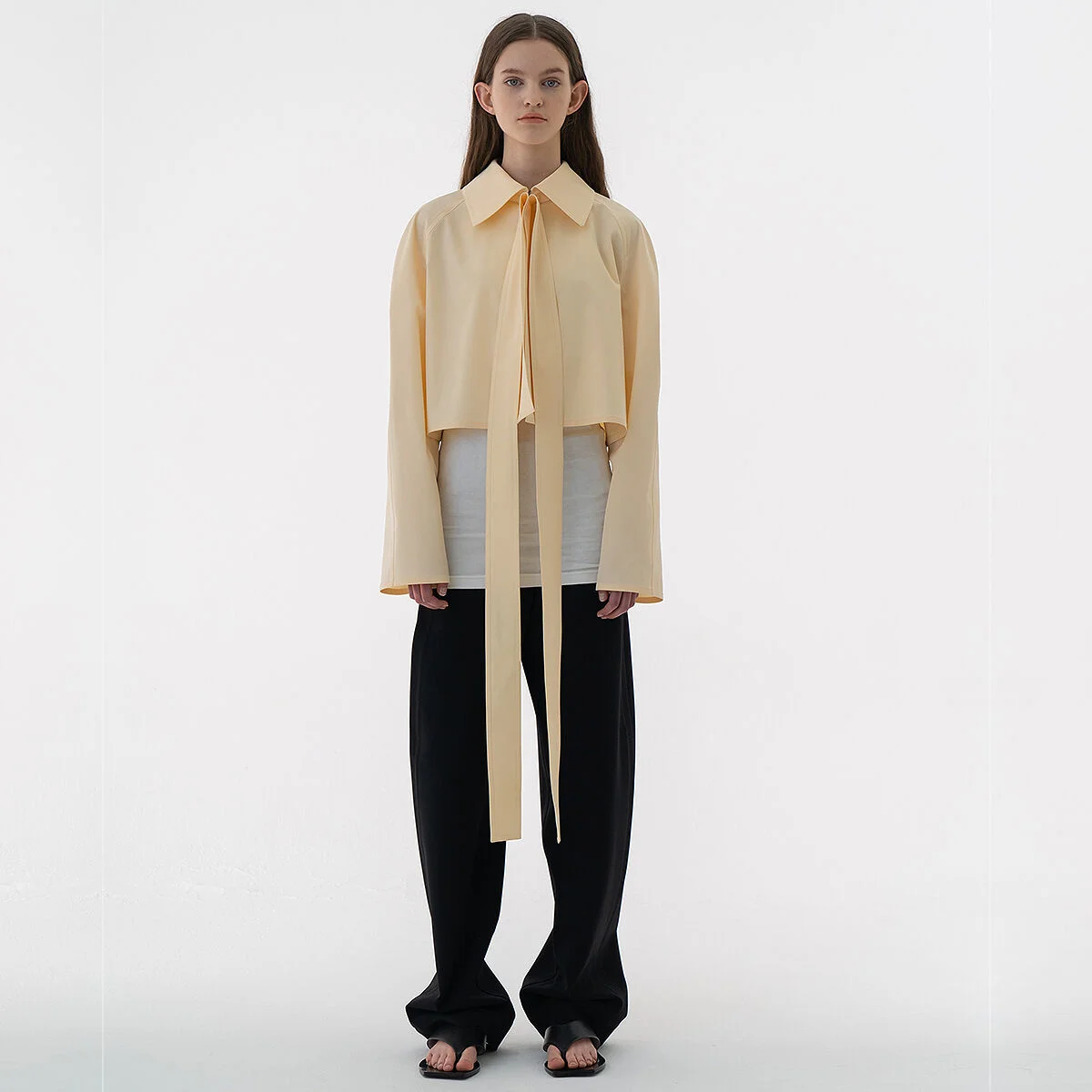 SHORT JACKET W/ LONG TAIL_IV