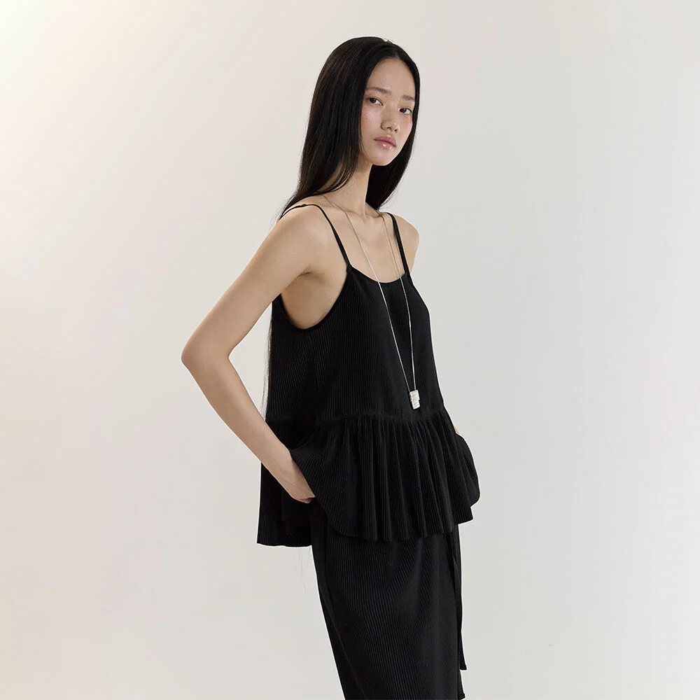 PLEATS LAYERED SHIRRING TOP(BLACK)