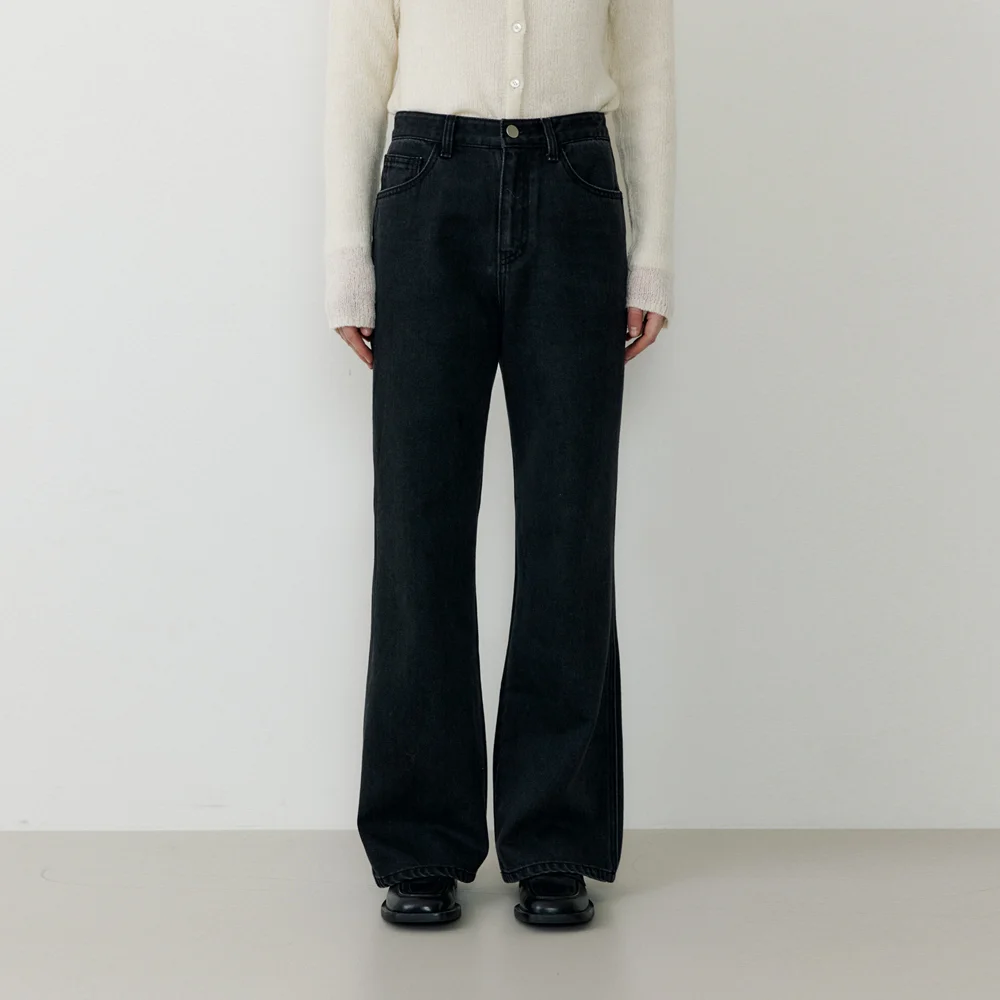 Wide boot cut denim (washed black)