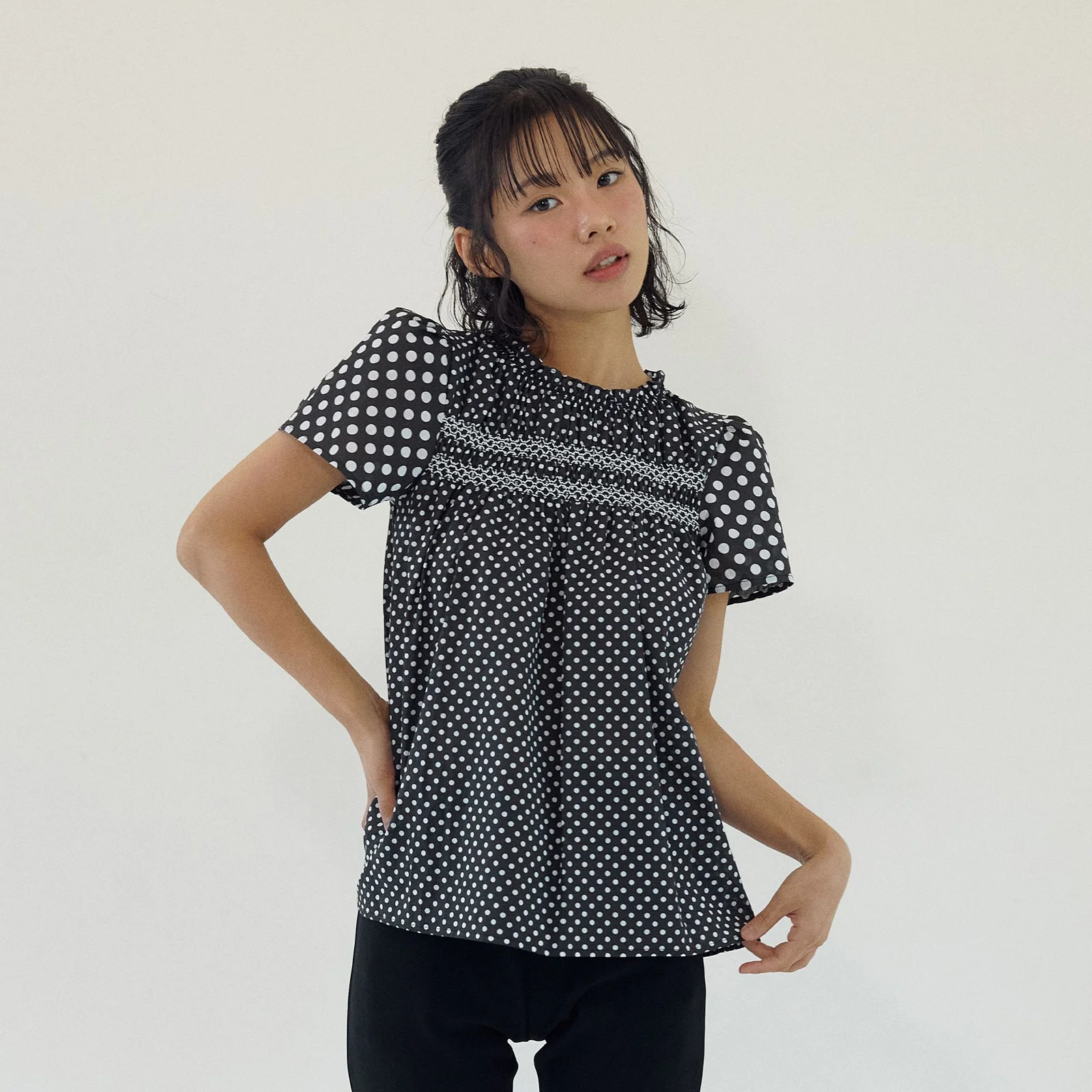 Moui Smocking Blouse Mui 縐褶 雪紡衫 (圓點 黑色) S/M